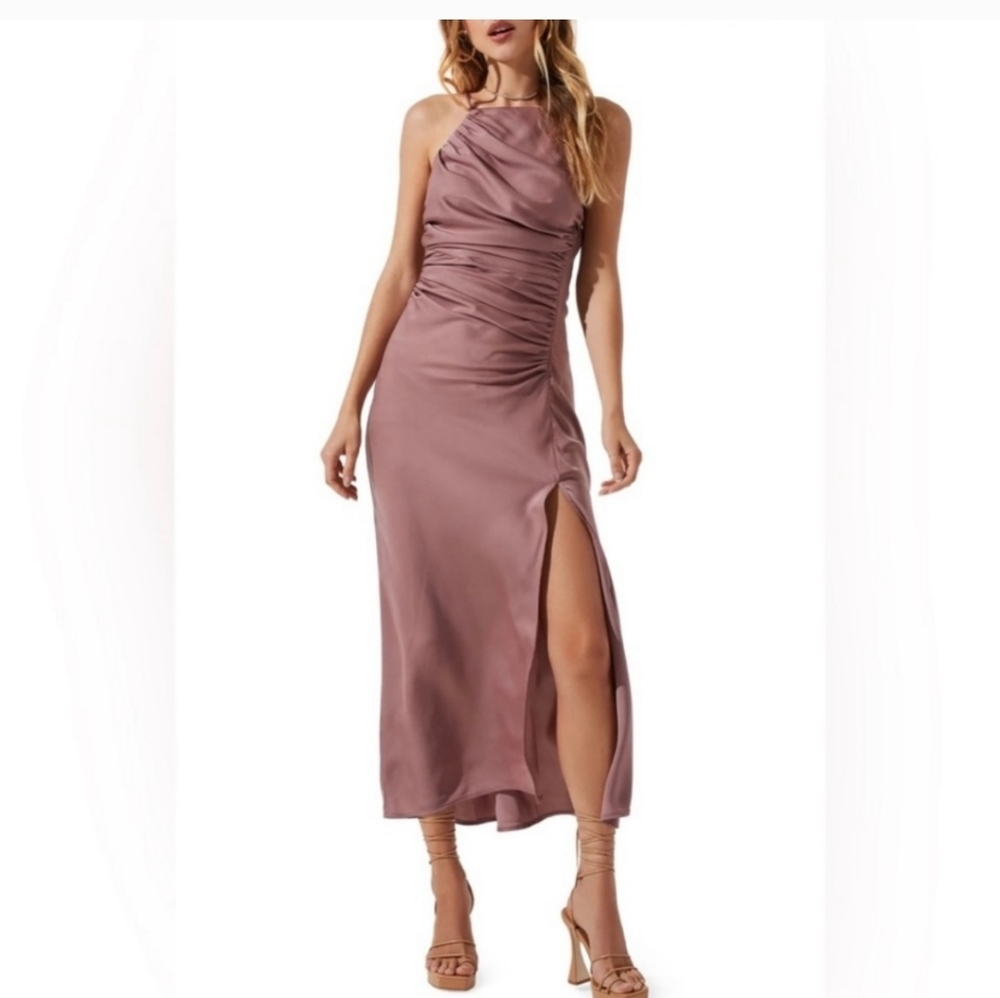 Astr Pink Sheath Maxi Dress with Halter Neckline - Picture 2 of 12